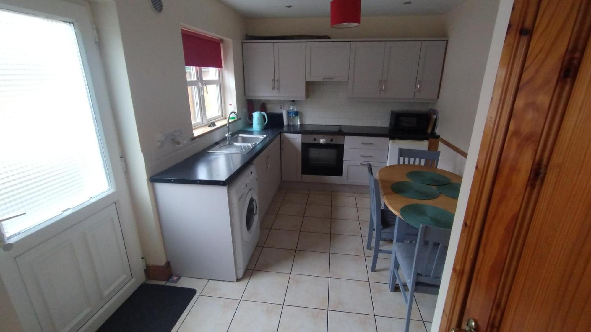 Townhouse 3 Barrow Lane Villa Bagenalstown Екстериор снимка